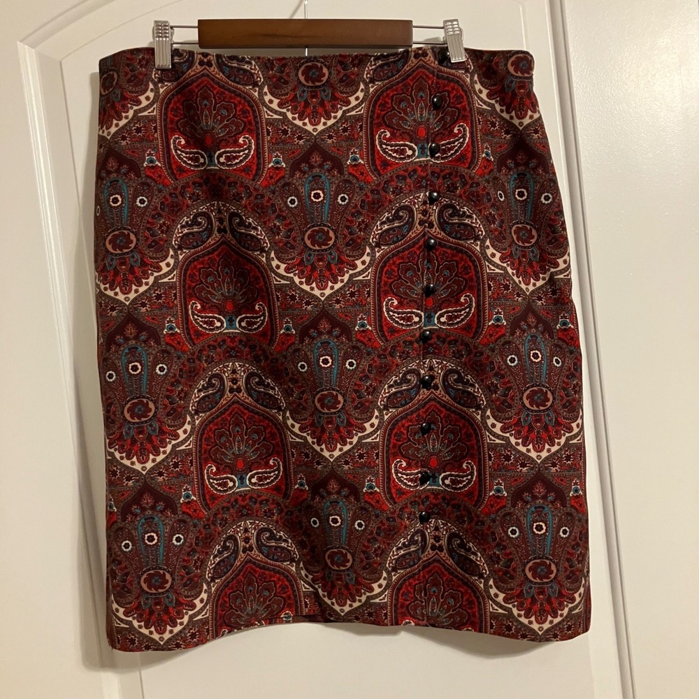 Talbots Red Brown Paisley Pencil Skirt Size 16 Button Detail Lined Knee Length